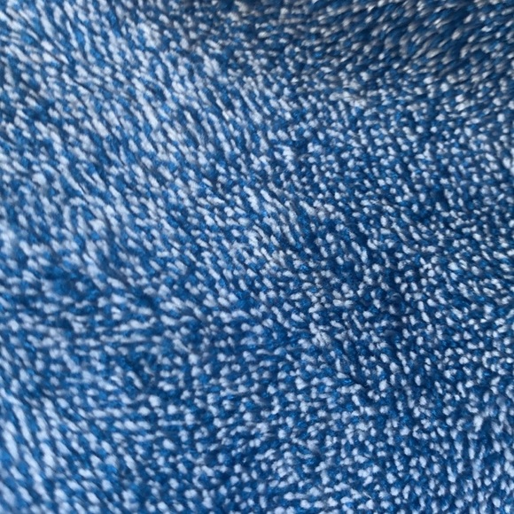 Blue kid’s SHARK robe Arizona Jean Co. size Large 14 - 16 - Picture 11 of 13